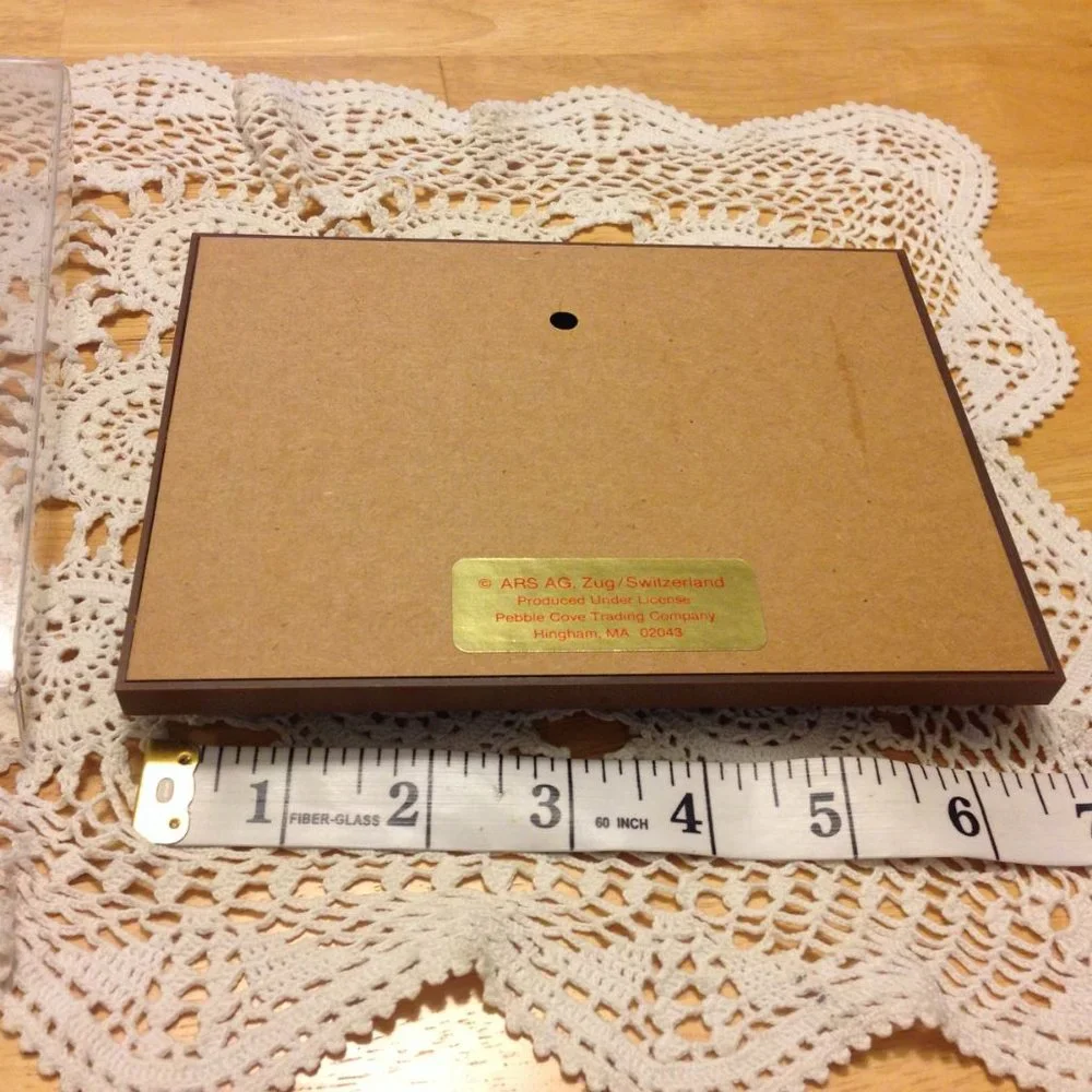 Vintage M. J. Hummel wall plaque from ars and Renner Davis
